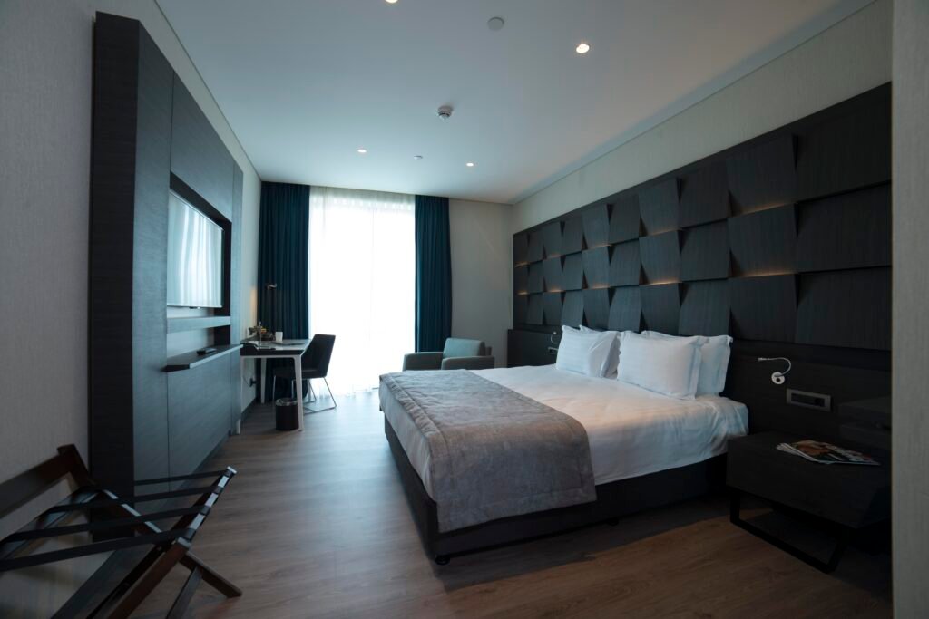 1359bed2-f79d-4f18-afb8-a3c3e4d7af45